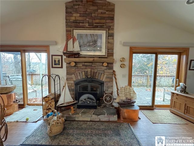 4174 Osborne Road, Pomfret, NY 14063