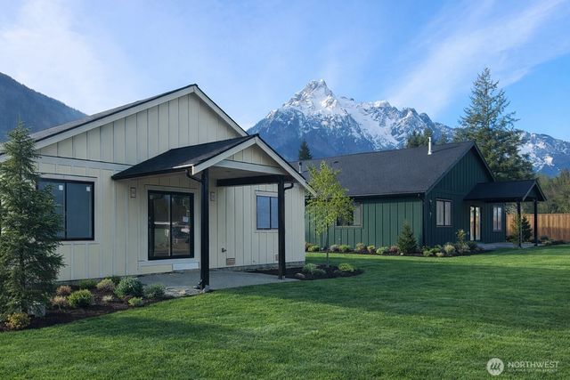 1170 Darrington Street, Darrington, WA 98241