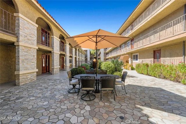 3220 Altura Avenue 220, Glendale, CA 91214