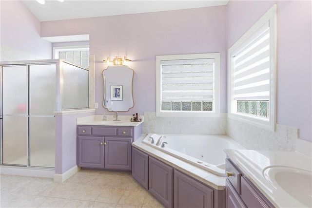 13236 Barton Street, Overland Park, KS 66213