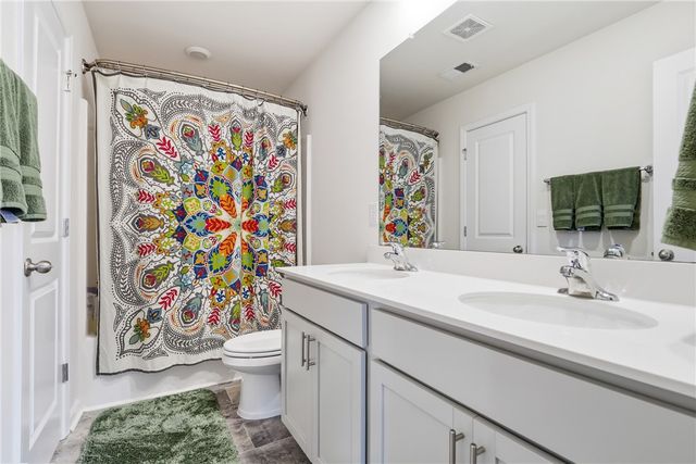 47 Oak Edge Lane, Greer, SC 29651