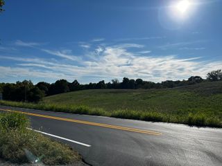 13067 Irvine Road, Winchester, KY 40391