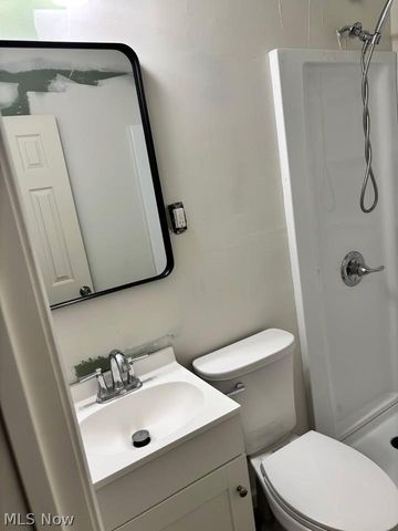 227 Westminster Avenue, Youngstown, OH 44515