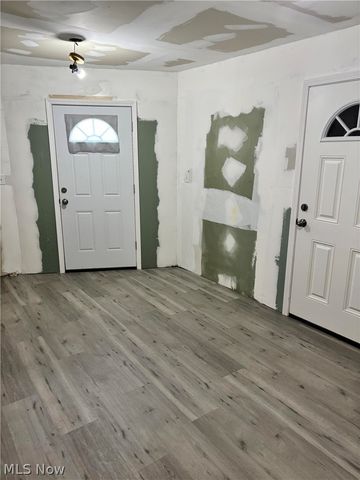 227 Westminster Avenue, Youngstown, OH 44515