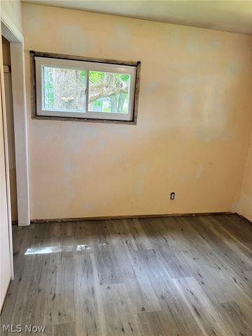 227 Westminster Avenue, Youngstown, OH 44515