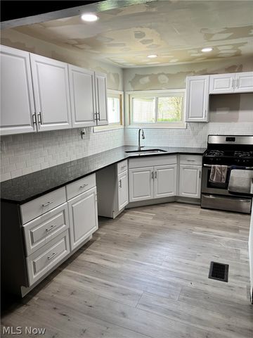 227 Westminster Avenue, Youngstown, OH 44515