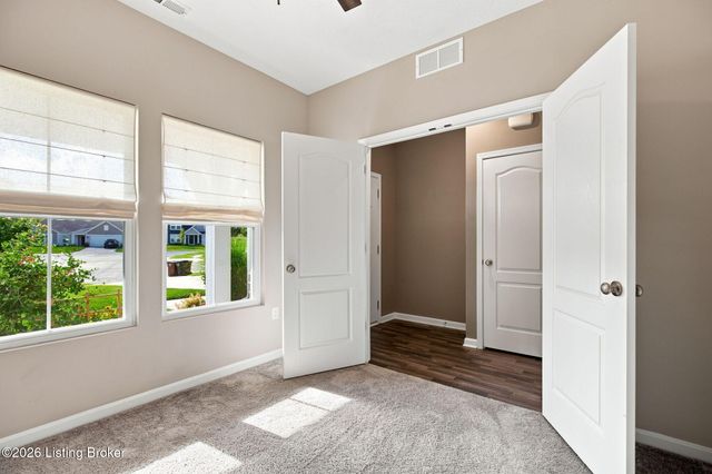 109 Cypress Ct, Mt Washington, KY 40047