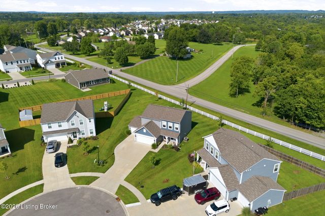 109 Cypress Ct, Mt Washington, KY 40047