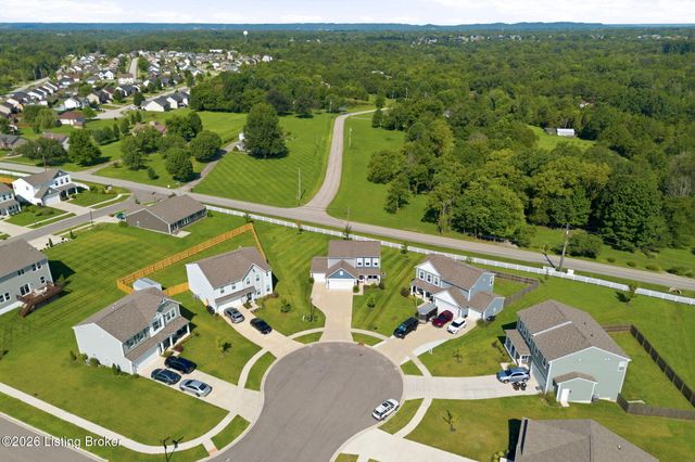 109 Cypress Ct, Mt Washington, KY 40047