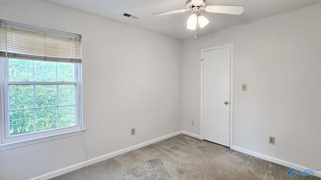 215 Turnbrook Drive SW, Huntsville, AL 35824