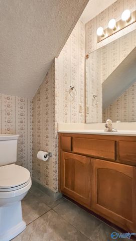 215 Turnbrook Drive SW, Huntsville, AL 35824