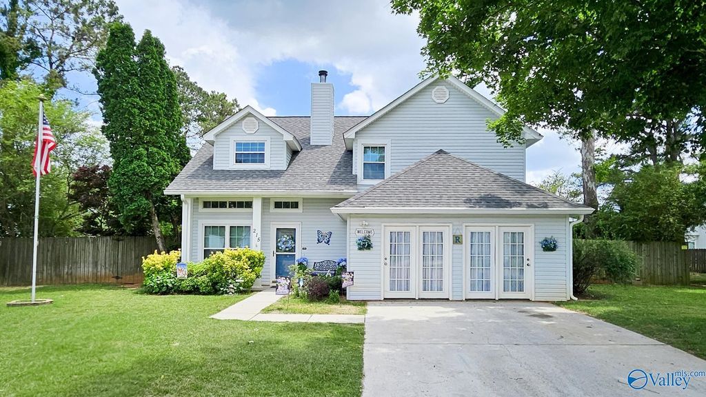 215 Turnbrook Drive SW, Huntsville, AL 35824