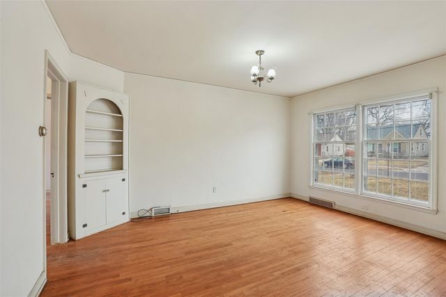 1604 45th Street, Des Moines, IA 50310