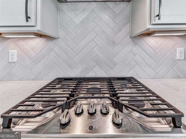 194 Greenbrier Way, Canton, GA 30114