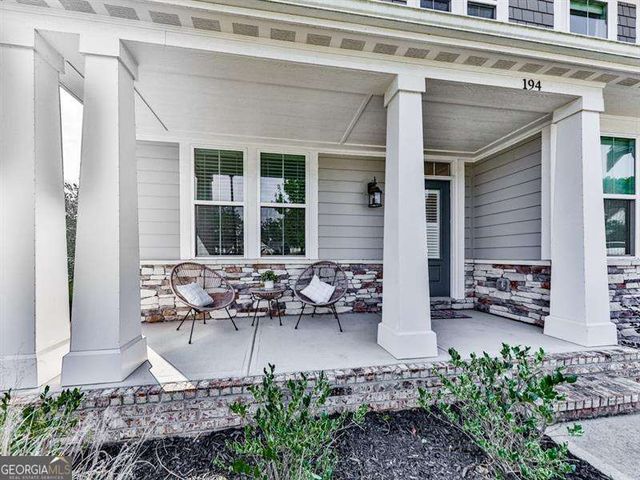 194 Greenbrier Way, Canton, GA 30114
