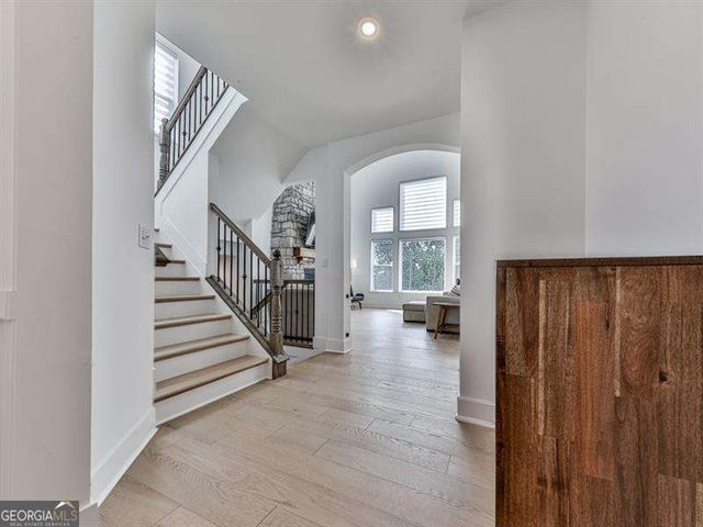 194 Greenbrier Way, Canton, GA 30114