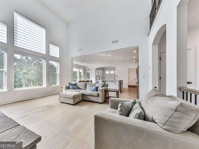 194 Greenbrier Way, Canton, GA 30114