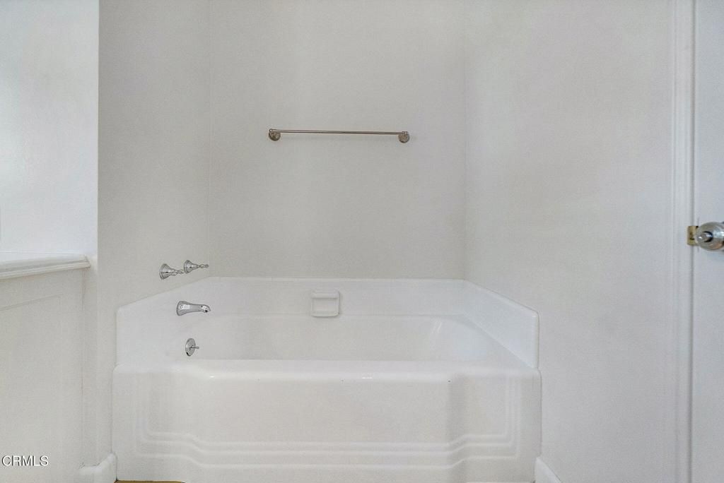 Image 46 of property listing at 2810 Somerset Place, San Marino, CA 91108