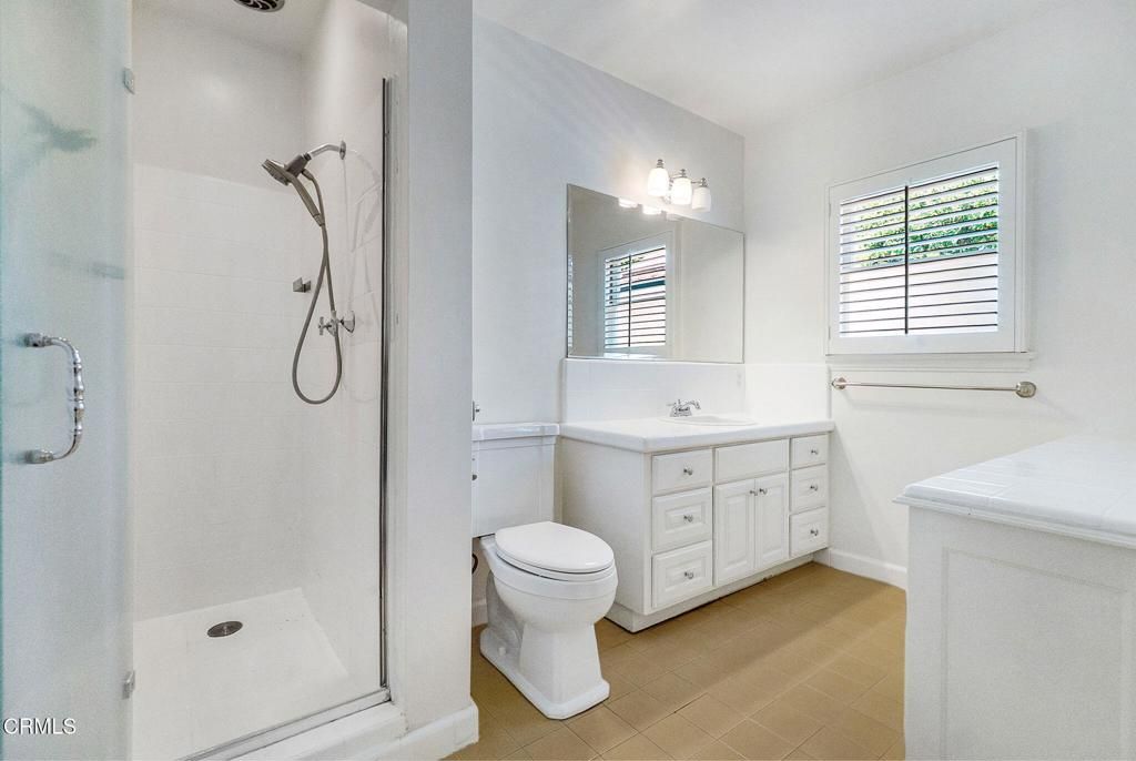Image 47 of property listing at 2810 Somerset Place, San Marino, CA 91108