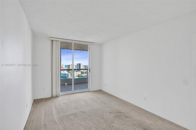 21205 Yacht Club Dr 2310, Aventura, FL 33180