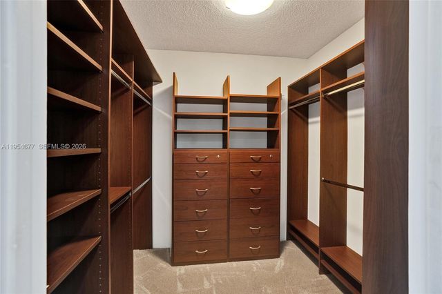 21205 Yacht Club Dr 2310, Aventura, FL 33180