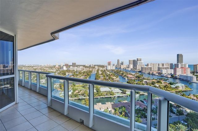 21205 Yacht Club Dr 2310, Aventura, FL 33180