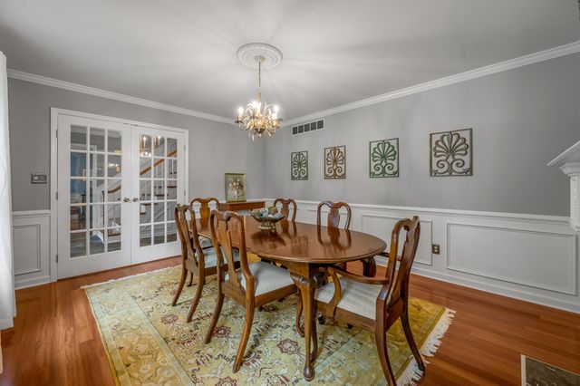 6003 Secretariat Circle, Versailles, KY 40383