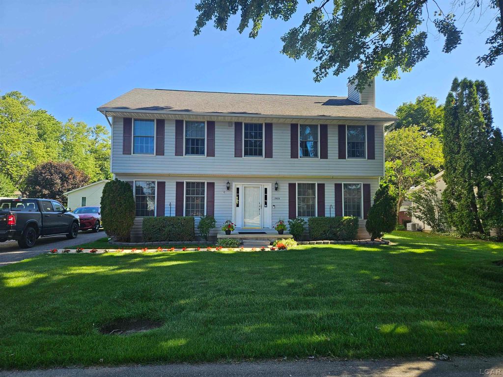 2825 5th Street, Monroe, MI 48162