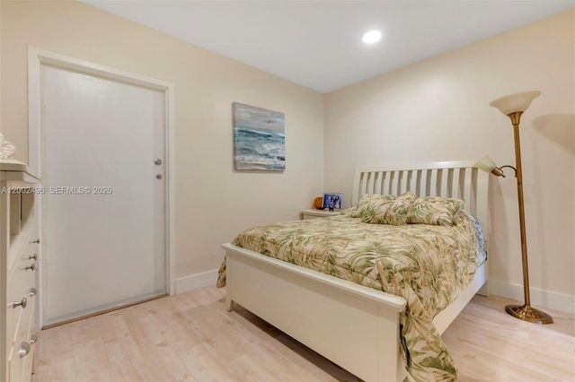 5660 Collins Ave 4B, Miami Beach, FL 33140