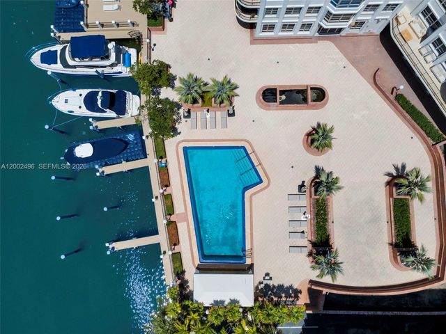 5660 Collins Ave 4B, Miami Beach, FL 33140