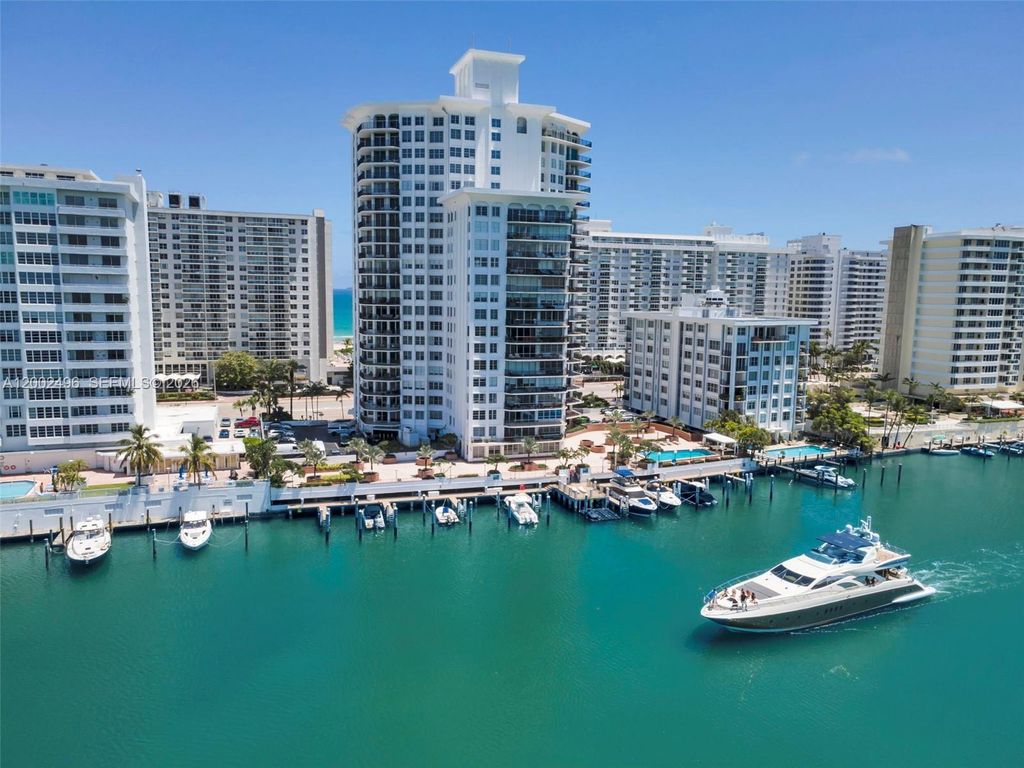 5660 Collins Ave 4B, Miami Beach, FL 33140