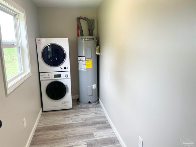 6150 Dortch Rd, Century, FL 32535