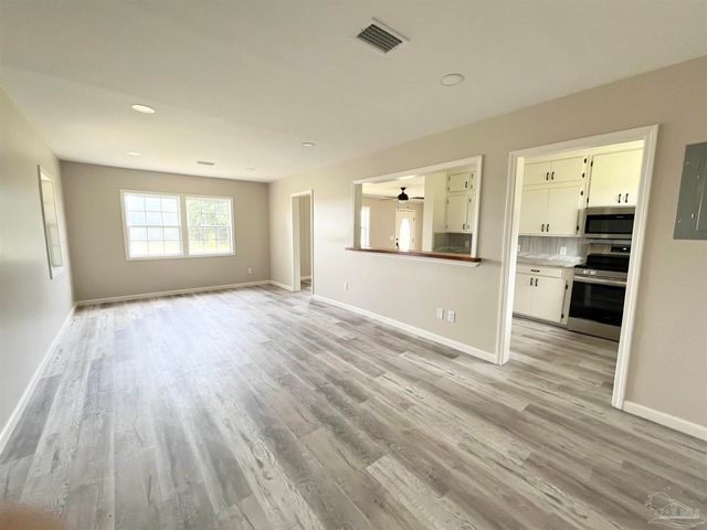 6150 Dortch Rd, Century, FL 32535