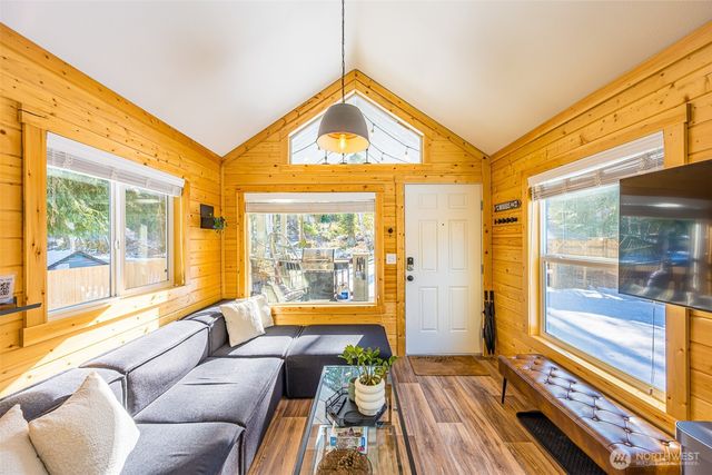 13 Willow Lane, Port Angeles, WA 98362