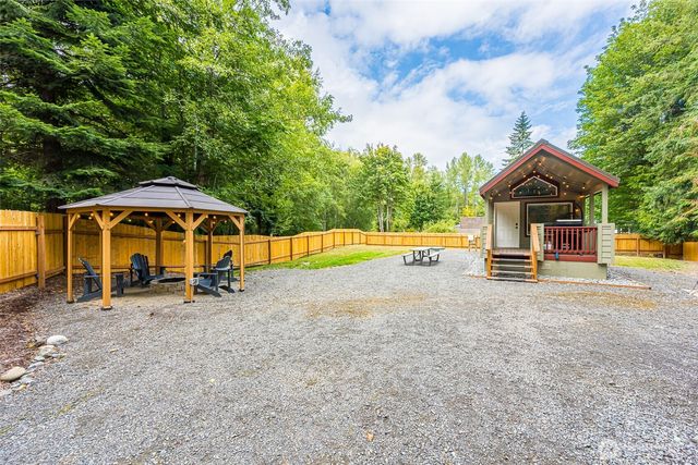 13 Willow Lane, Port Angeles, WA 98362