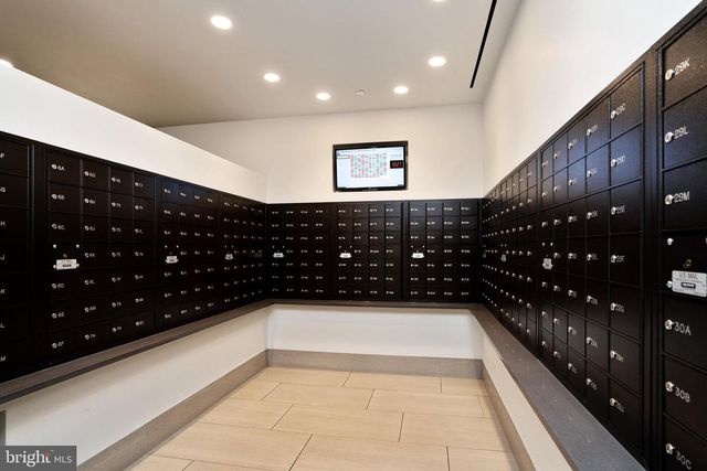 2030 WALNUT ST, Philadelphia, PA 19103