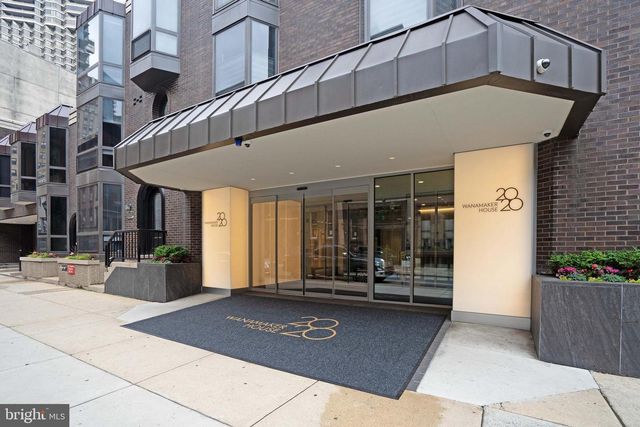 2030 WALNUT ST, Philadelphia, PA 19103