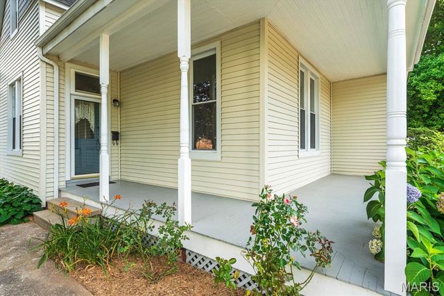 620 E A Street, Belleville, IL 62220