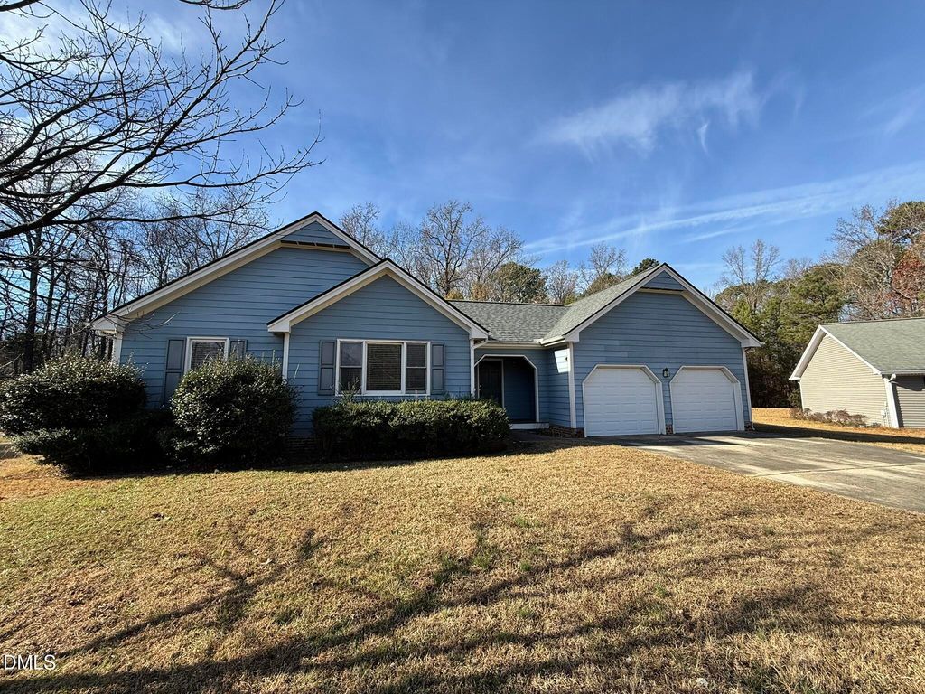 405 Avent Circle, Holly Springs, NC 27540