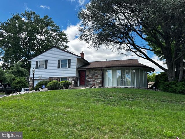 1180 BALLYTORE RD, Huntingdon Valley, PA 19006