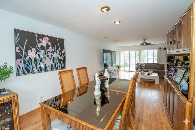 1180 BALLYTORE RD, Huntingdon Valley, PA 19006