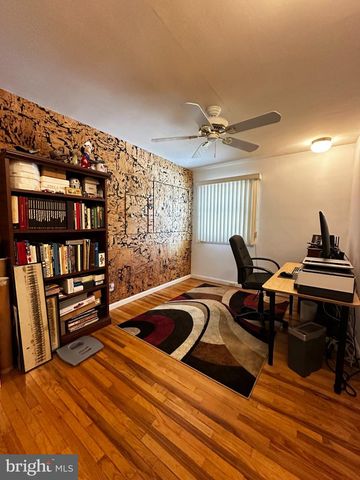 1180 BALLYTORE RD, Huntingdon Valley, PA 19006