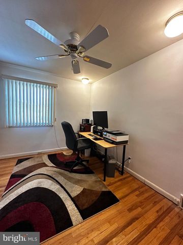 1180 BALLYTORE RD, Huntingdon Valley, PA 19006