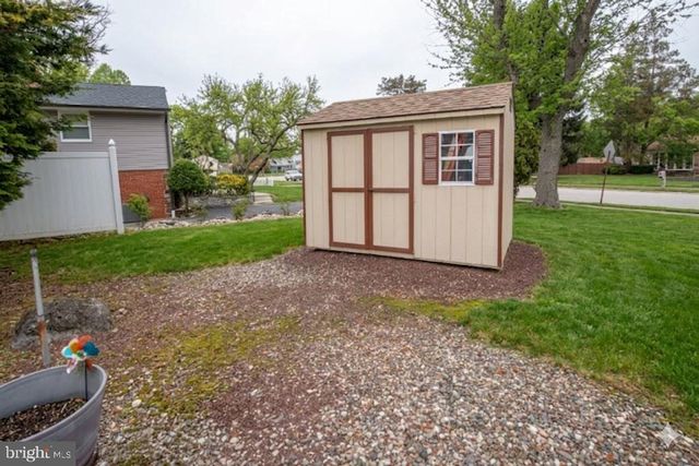 1180 BALLYTORE RD, Huntingdon Valley, PA 19006