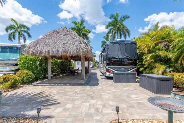 5221 Marsh Mallow TRL, Fort Myers, FL 33905
