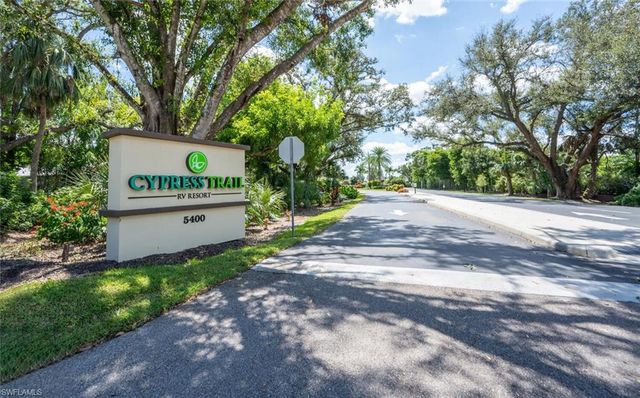 5221 Marsh Mallow TRL, Fort Myers, FL 33905