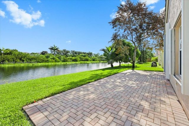16309 SW 27th St, Miramar, FL 33027