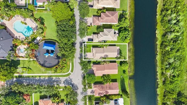 16309 SW 27th St, Miramar, FL 33027
