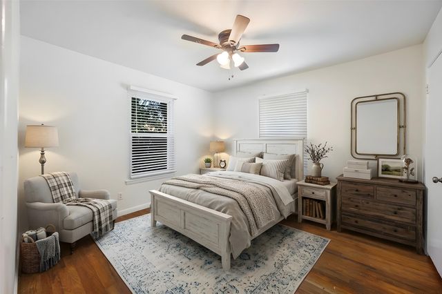 112 W Oconnell Street, Howe, TX 75459