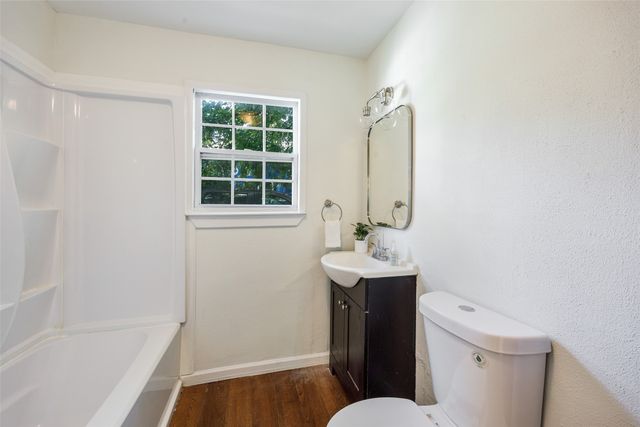 112 W Oconnell Street, Howe, TX 75459